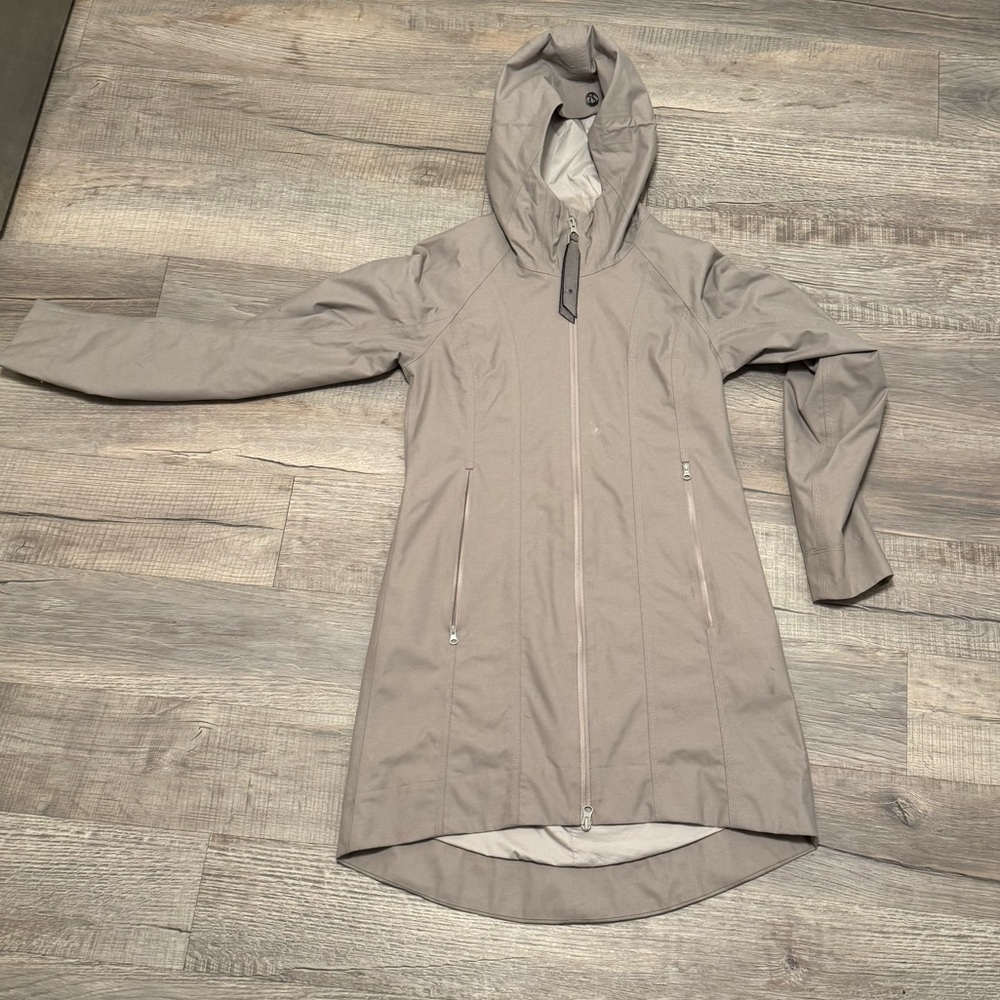Lululemon coat